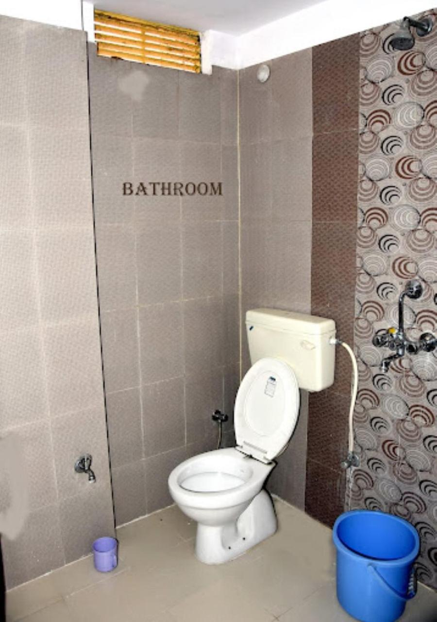 Hotel Roshan バラナシ エクステリア 写真